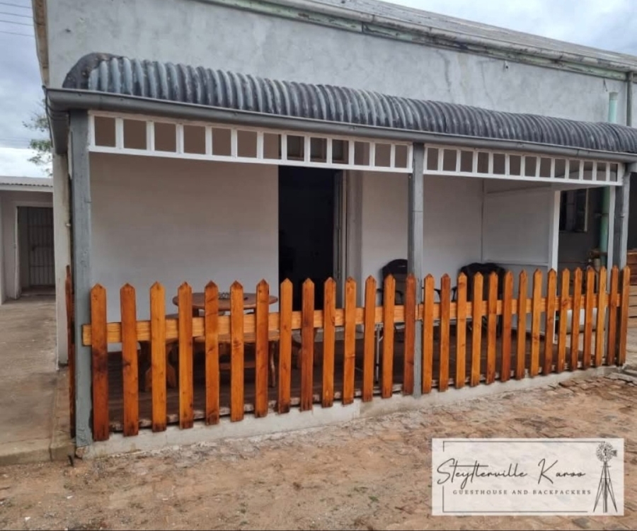 7 Bedroom Property for Sale in Steytlerville Eastern Cape